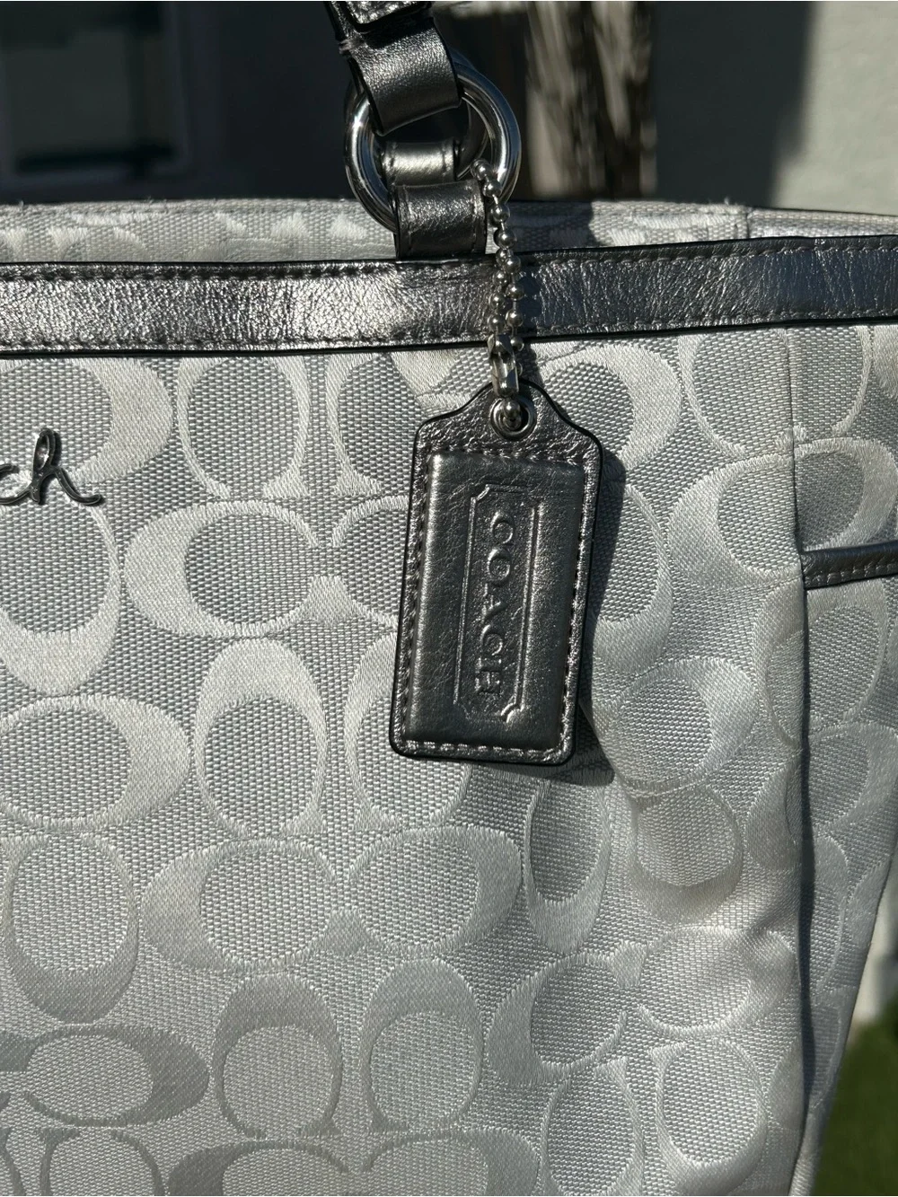 Coach 2011 Gallery Metallic Silver Gray Signature Jacquard Tote - Picture 8 of 11